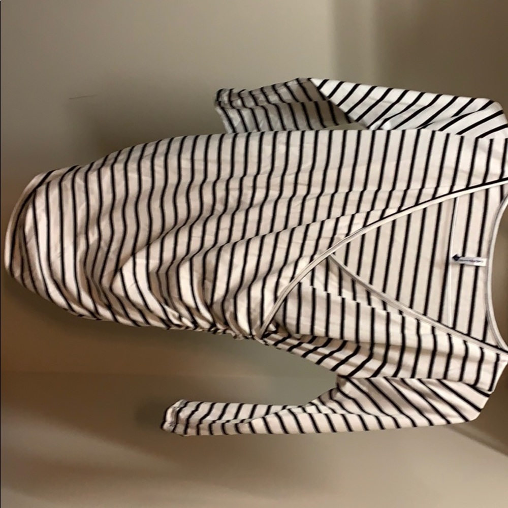 Maternity White and black quarter length